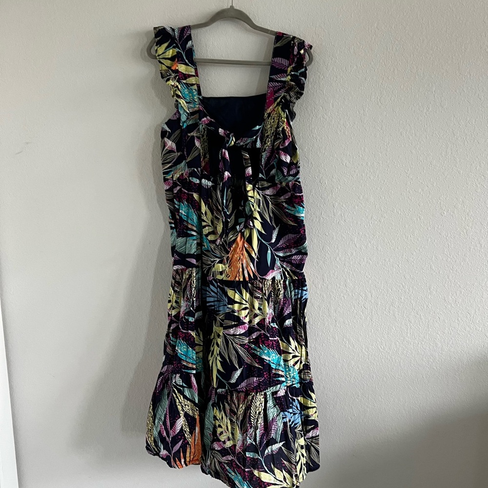 Multicolor Leaf Pattern Dress - Picture 2 of 7